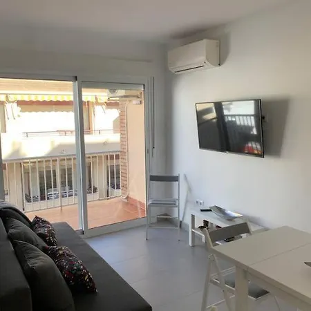 Beachfront Center Апартаменты Эстепона