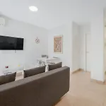 Апартаменты Beachfront Center