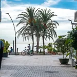 Beachfront Center Апартаменты Эстепона