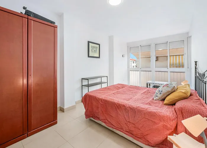 Beachfront Center Апартаменты *